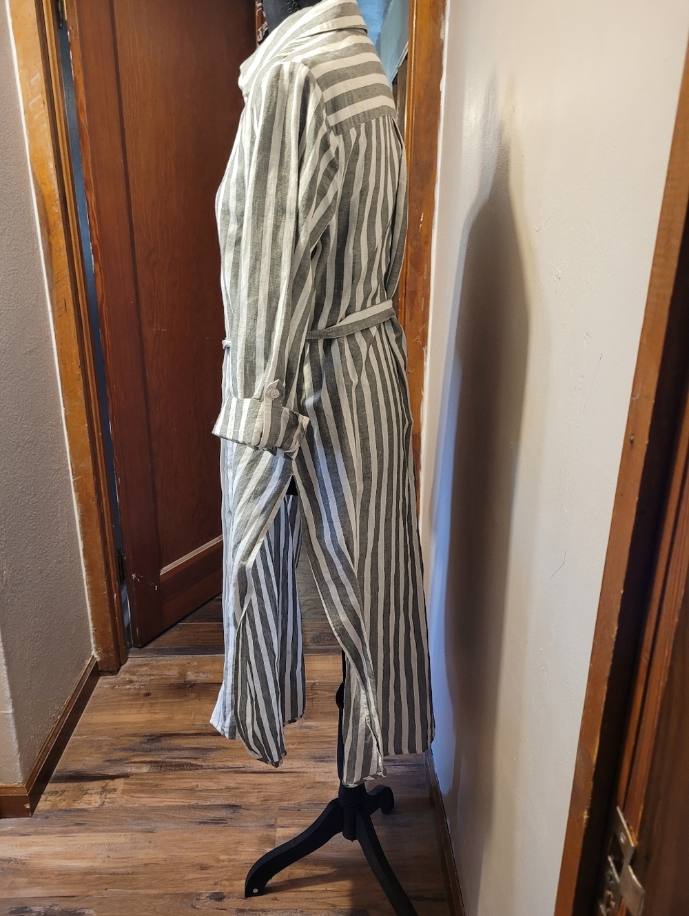 Chicos Linen Blend Maxi Tunic Stripe Skies Top 3/4 Sleeve Tropic Olive Button Up - Picture 3 of 8